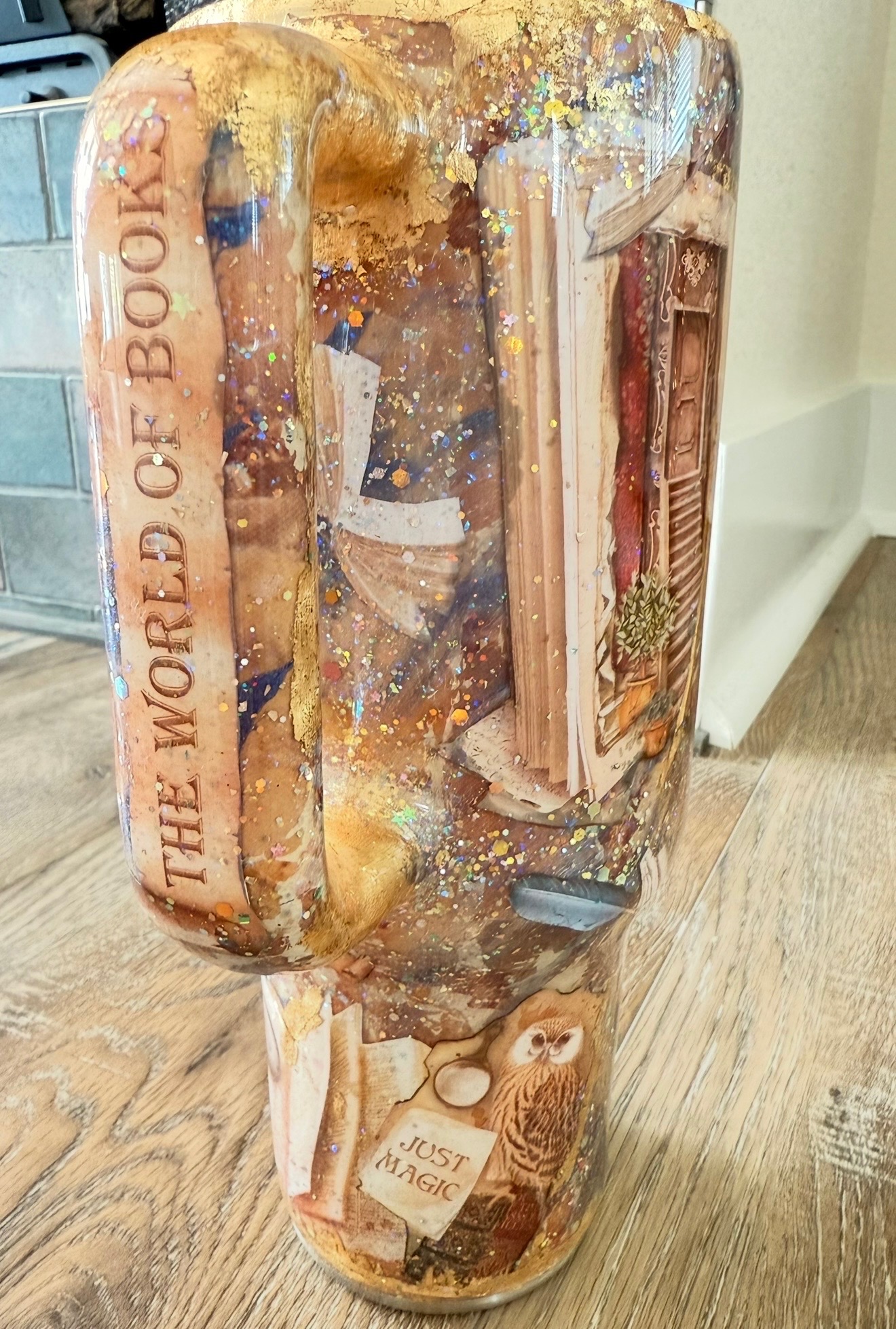 World of Books Tumbler